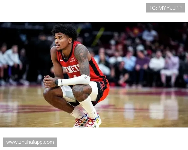 吉莱斯皮赞杰伦格林乐观领袖气质激励球队冲击胜利展现青年核心成长价值